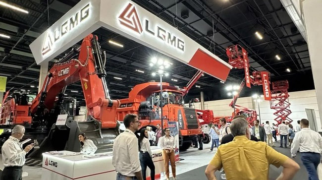 明星产品引领行业革新风潮！中国·银河集团重机闪耀巴西展！